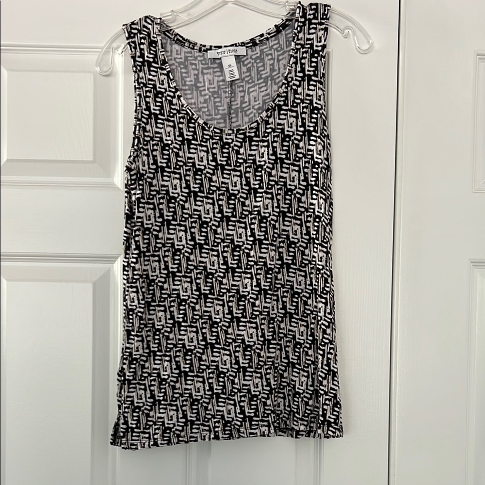 Black and White Patterned Tank Top